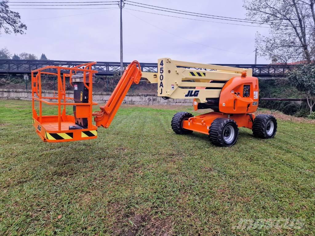 JLG 450 AJ Plataformas con brazo de elevación manual