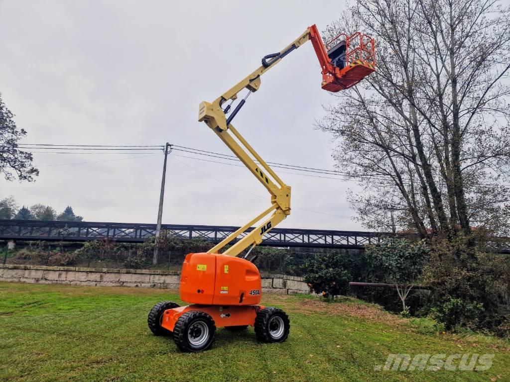 JLG 450 AJ Plataformas con brazo de elevación manual