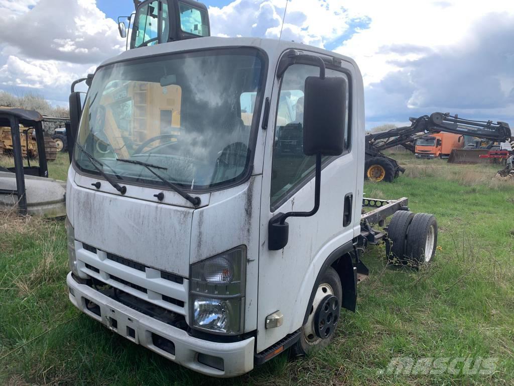 Isuzu FOR PARTS Furgonetas cerradas