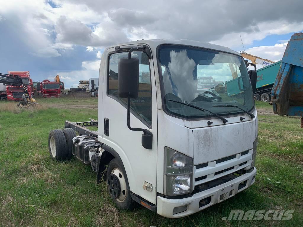 Isuzu FOR PARTS Furgonetas cerradas