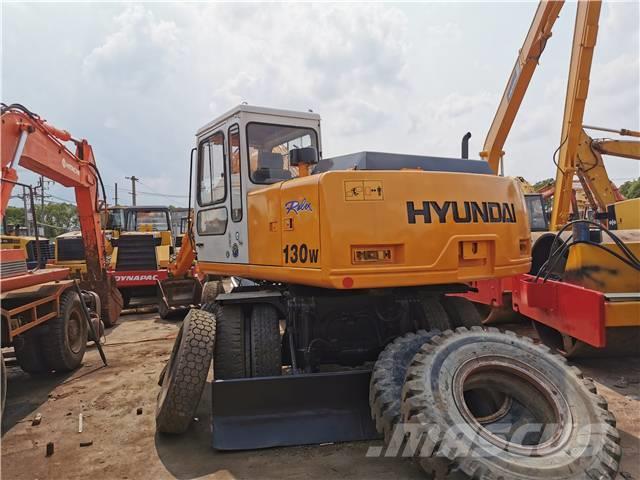 Hyundai R130WD Excavadoras de ruedas