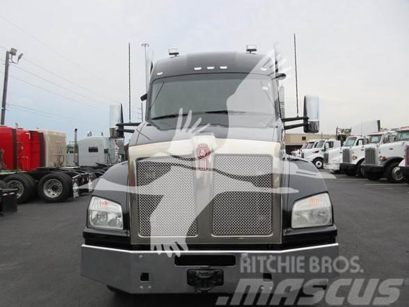 Kenworth T880 Camiones tractor