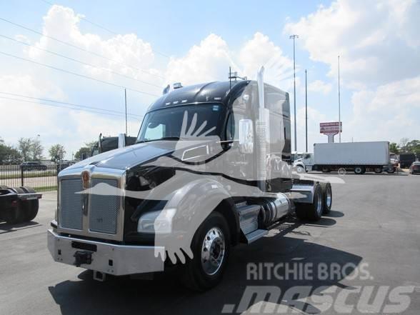 Kenworth T880 Camiones tractor