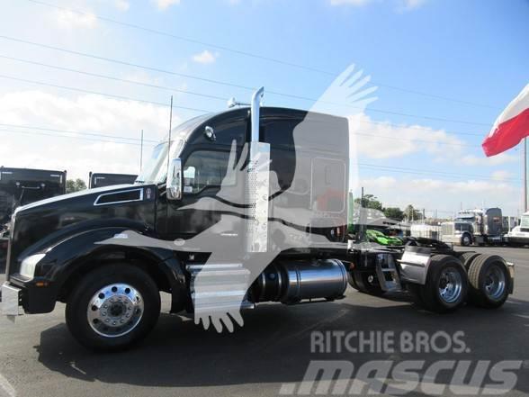 Kenworth T880 Camiones tractor