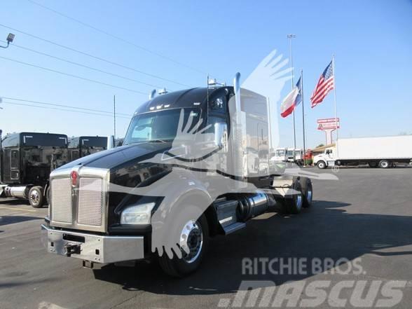 Kenworth T880 Camiones tractor