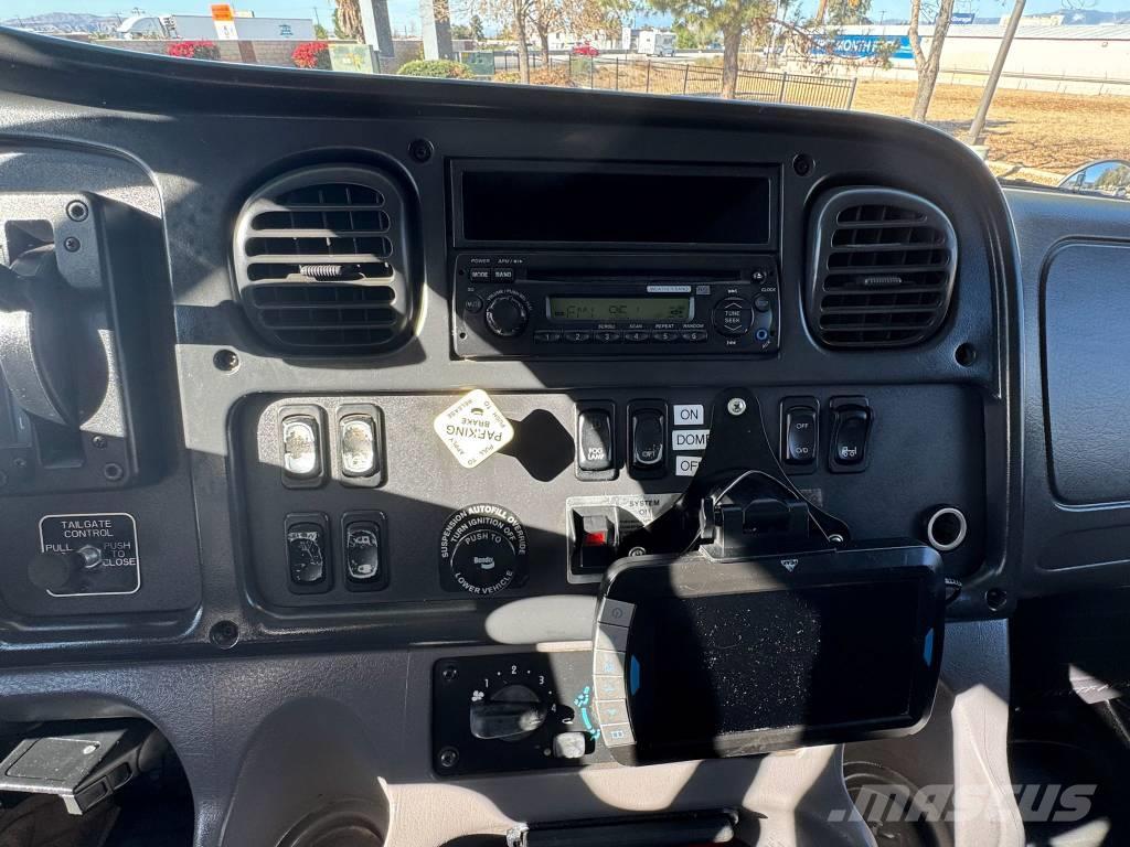 Freightliner M2 Bañeras basculantes usadas