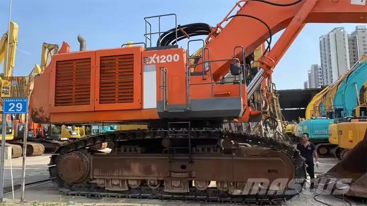 Hitachi EX 1200 Excavadoras sobre orugas