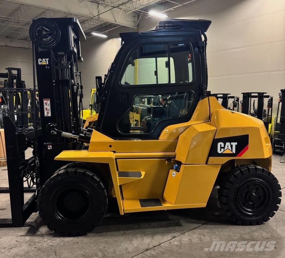 CAT DP 70 Montacargas - otros