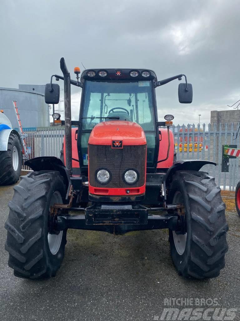 Massey Ferguson 5470 Tractores