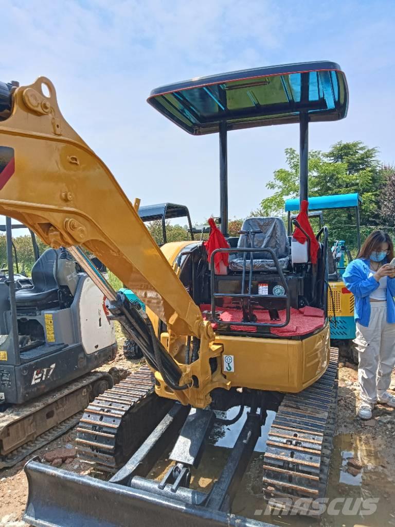 CAT 303 ECR Miniexcavadoras