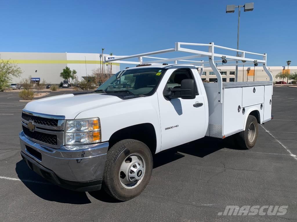 Chevrolet Silverado 3500 Caja abierta/laterales abatibles