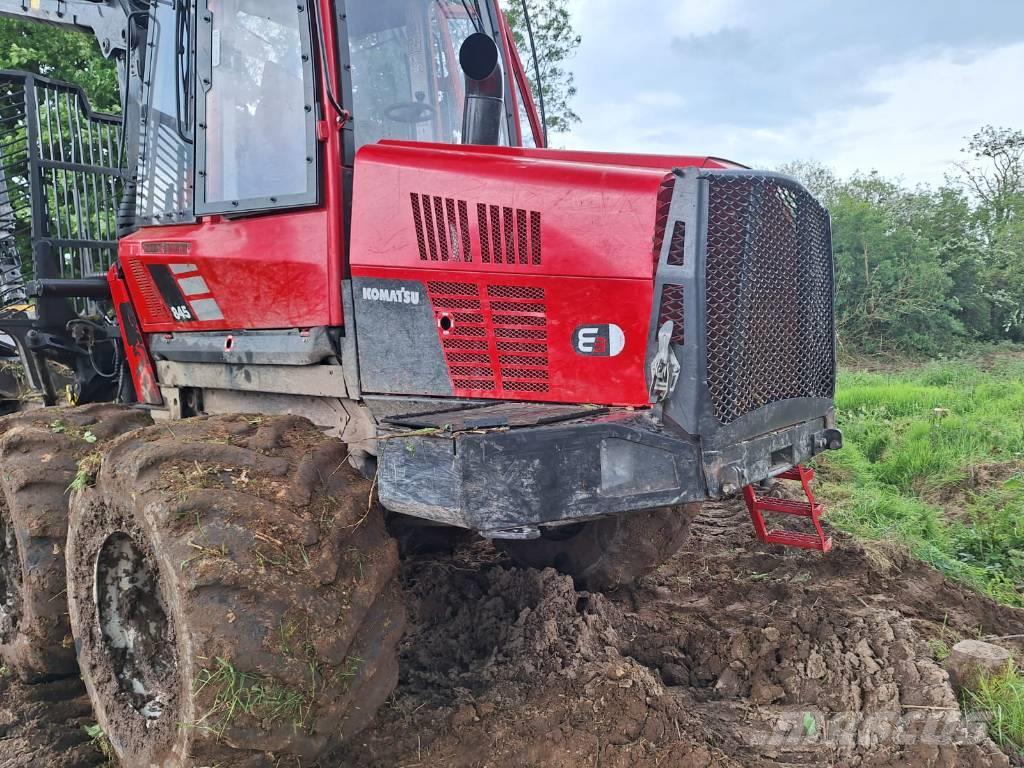 Komatsu 845 Transportadoras