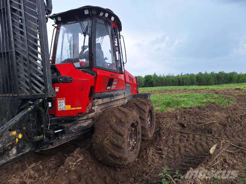 Komatsu 845 Transportadoras