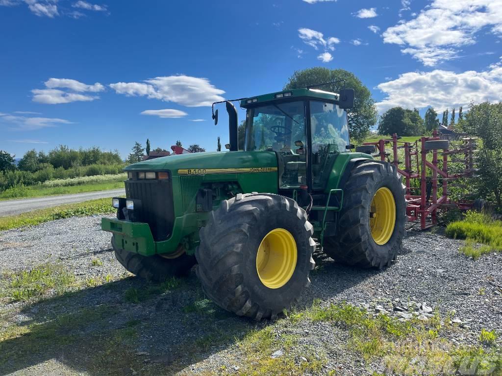 John Deere 8100 Tractores