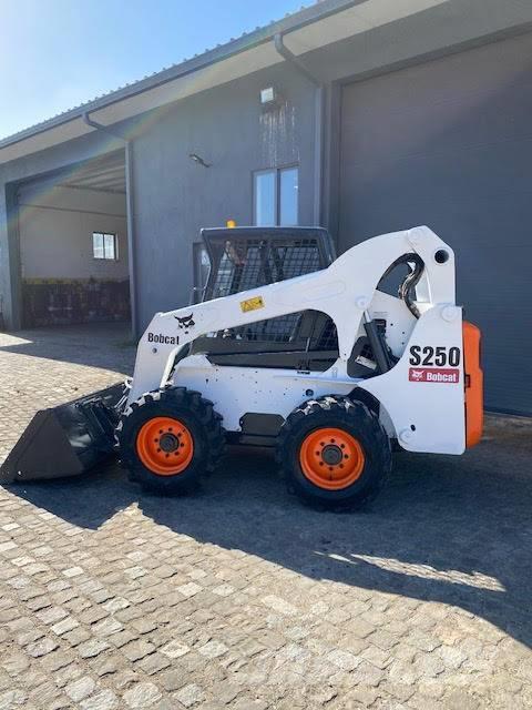 Bobcat S 250 Minicargadoras