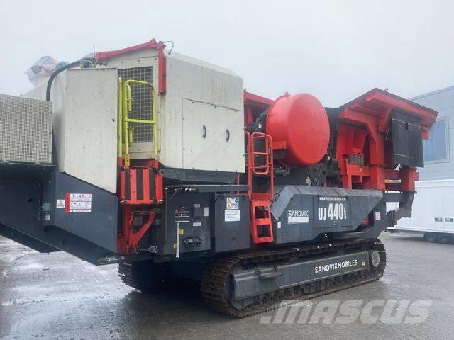 Sandvik UJ440i Trituradoras móviles