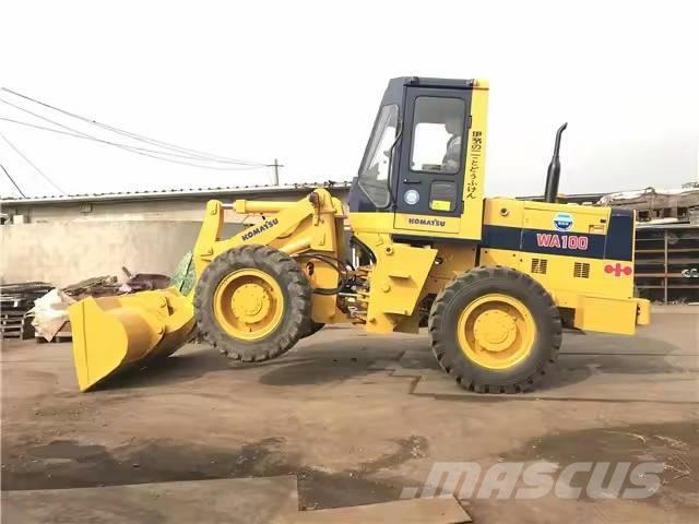 Komatsu WA 100 Cargadoras sobre ruedas