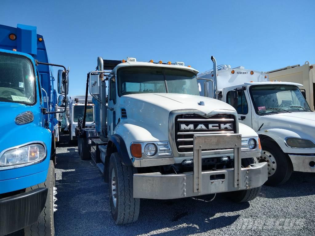 Mack GRANITE CV713 Camiones de basura