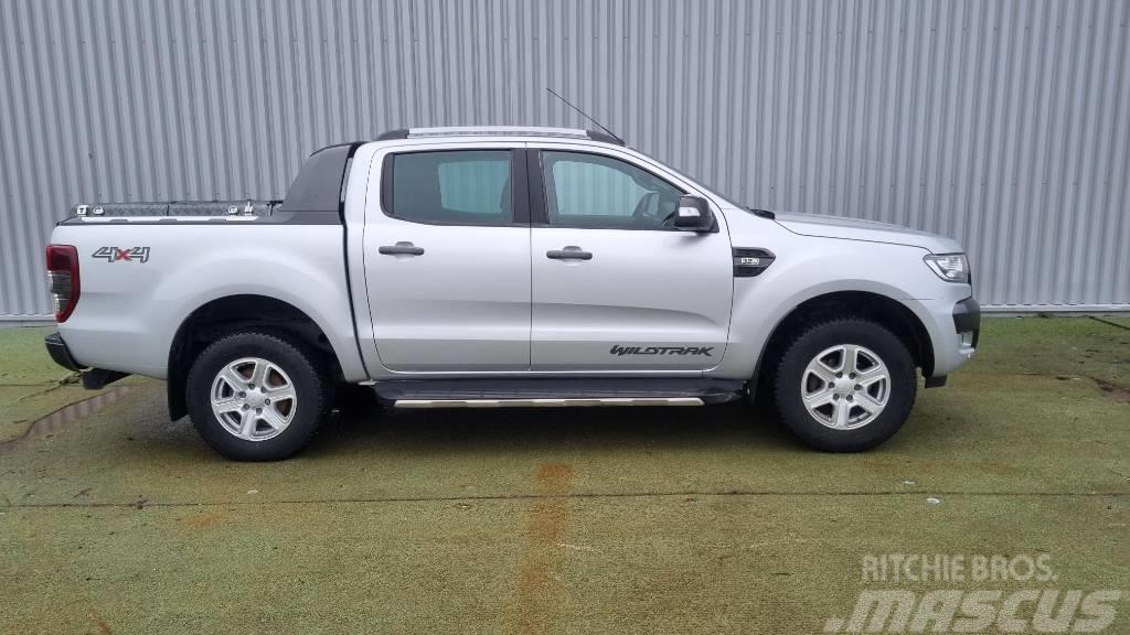 Ford Ranger Caja abierta/laterales abatibles