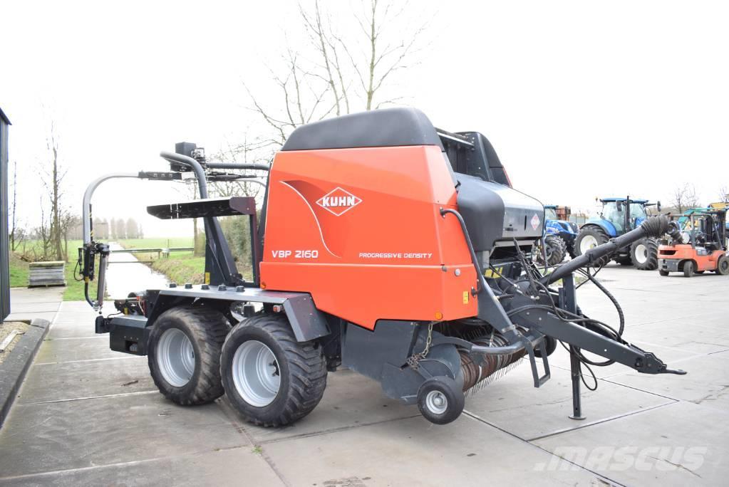 Kuhn VBP 2160 Empacadoras circular