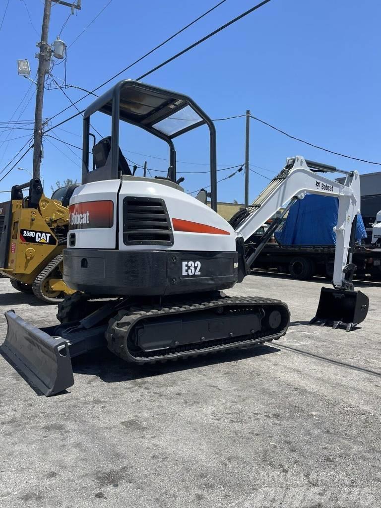 Bobcat E 32i Miniexcavadoras