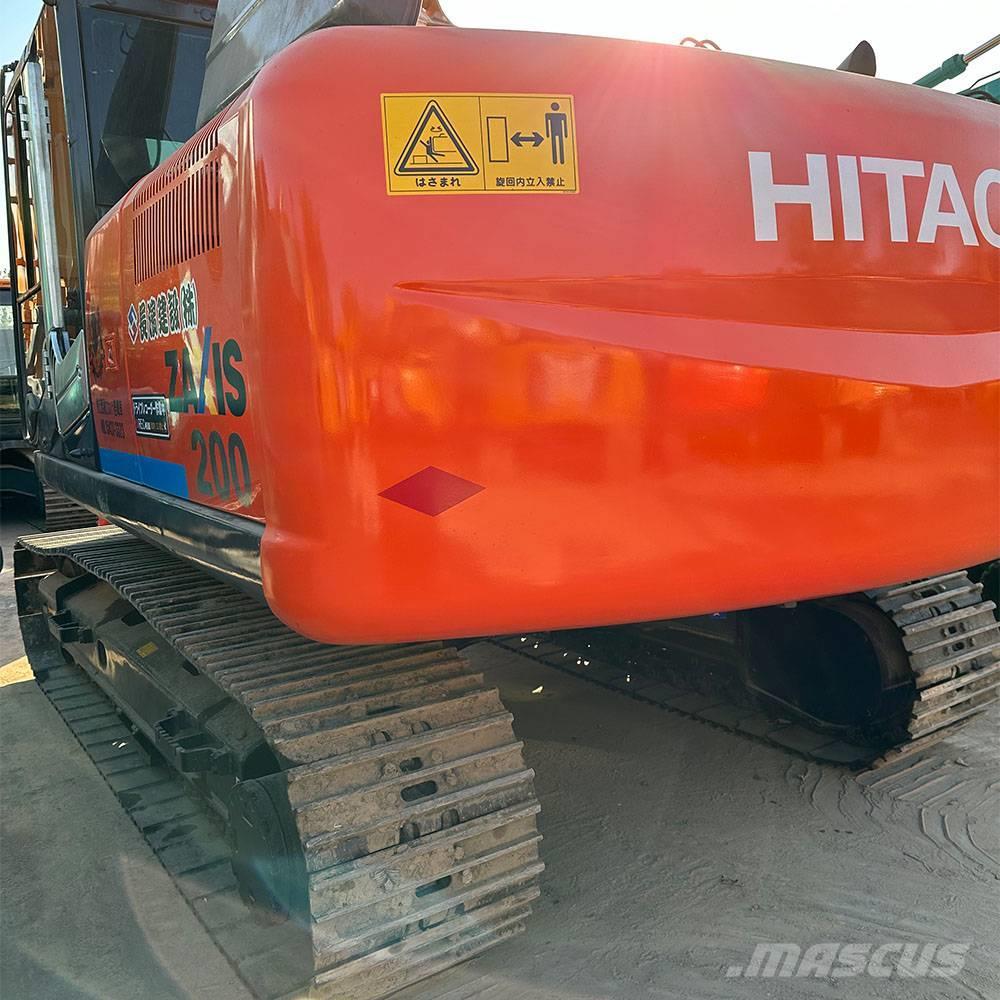 Hitachi ZX 200 Excavadoras sobre orugas