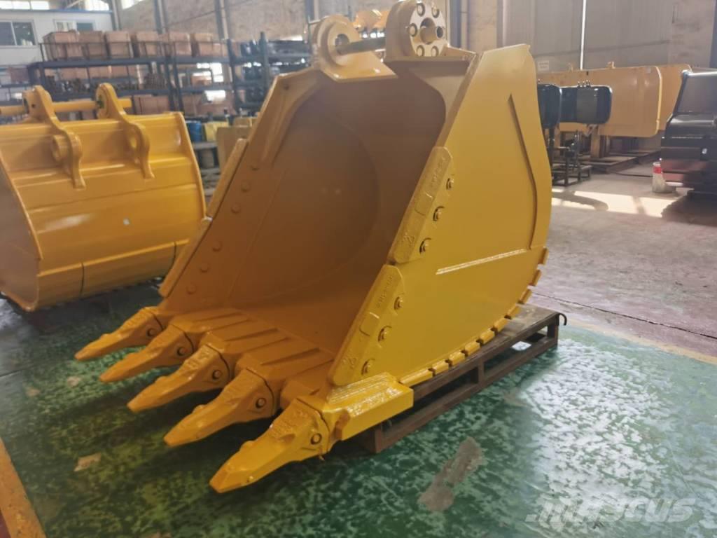 Komatsu PC700 Cucharones