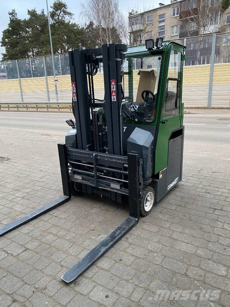 Combilift CBE 2500 Montacargas de 4 vías