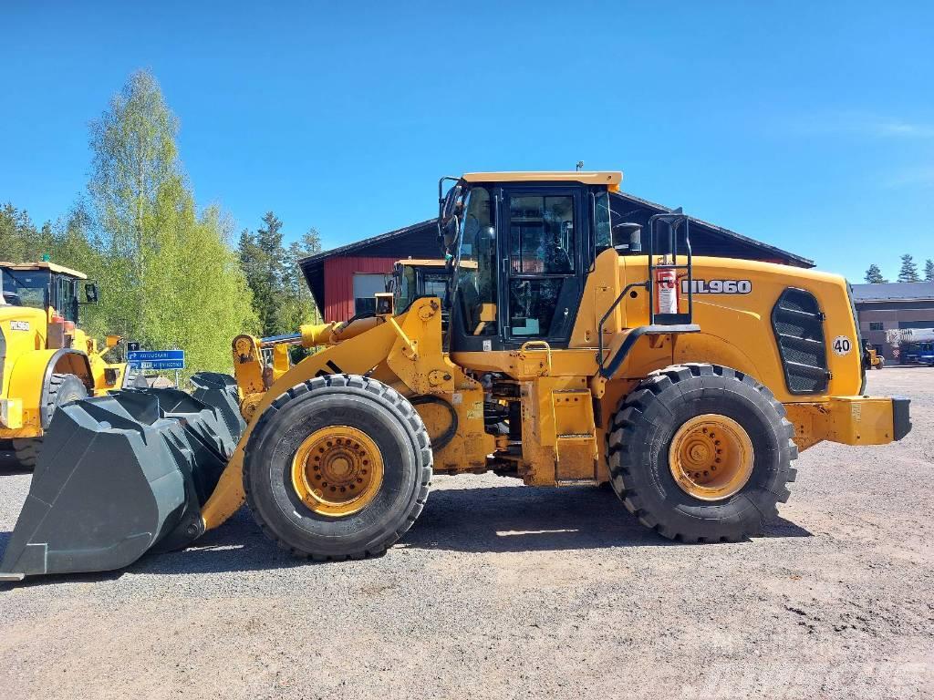 Hyundai HL 960 Cargadoras sobre ruedas