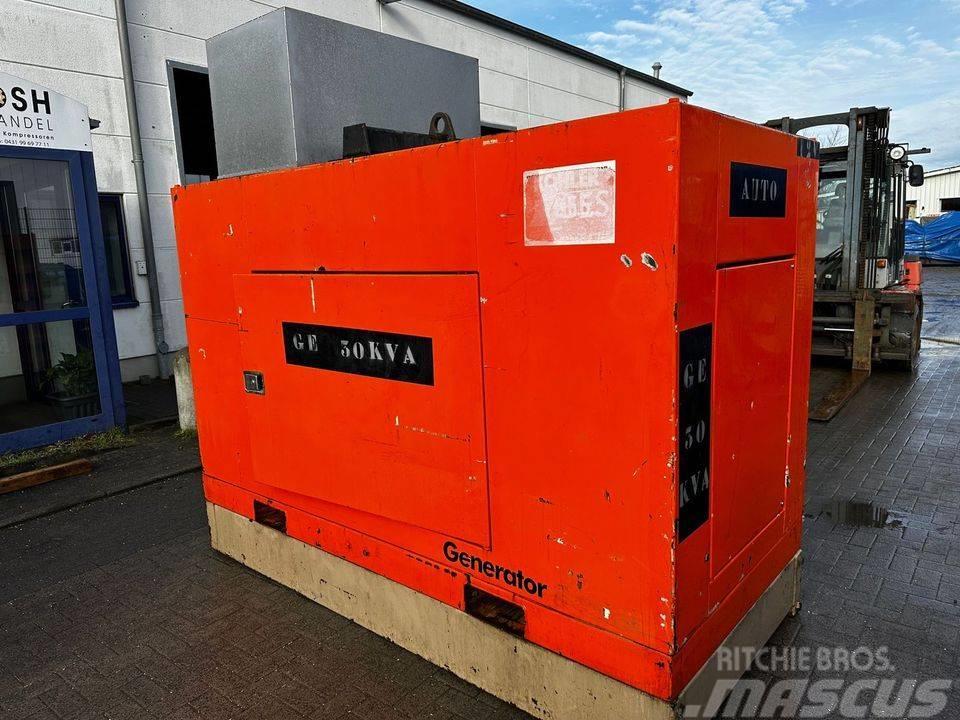 Cummins 30 KVA Generadores diésel