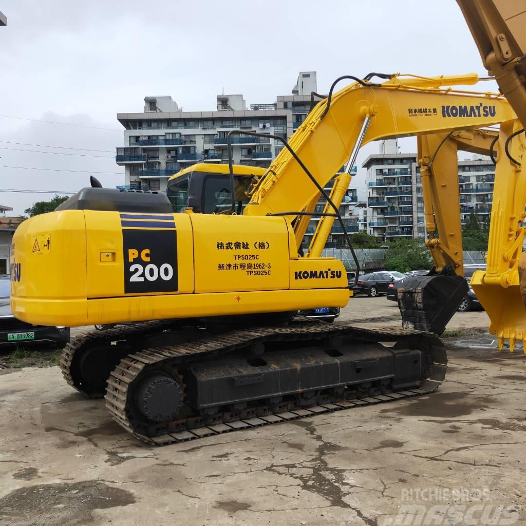 Komatsu PC200-7 Excavadoras sobre orugas