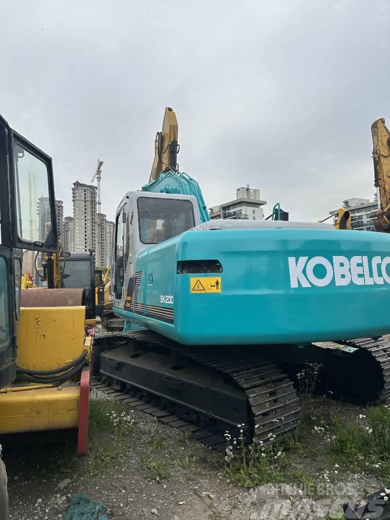 Kobelco SK 200 Excavadoras sobre orugas