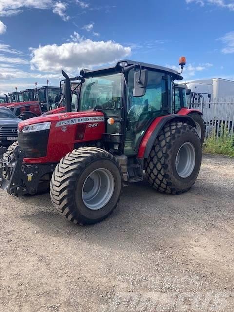 Massey Ferguson 4708M Tractores