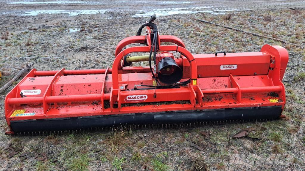 Maschio Bisonte 300 Segadoras y cortadoras de hojas para pasto