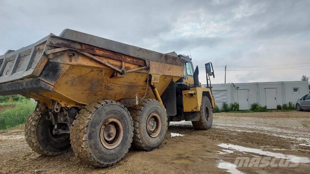 Komatsu HM300-2 Camiones articulados