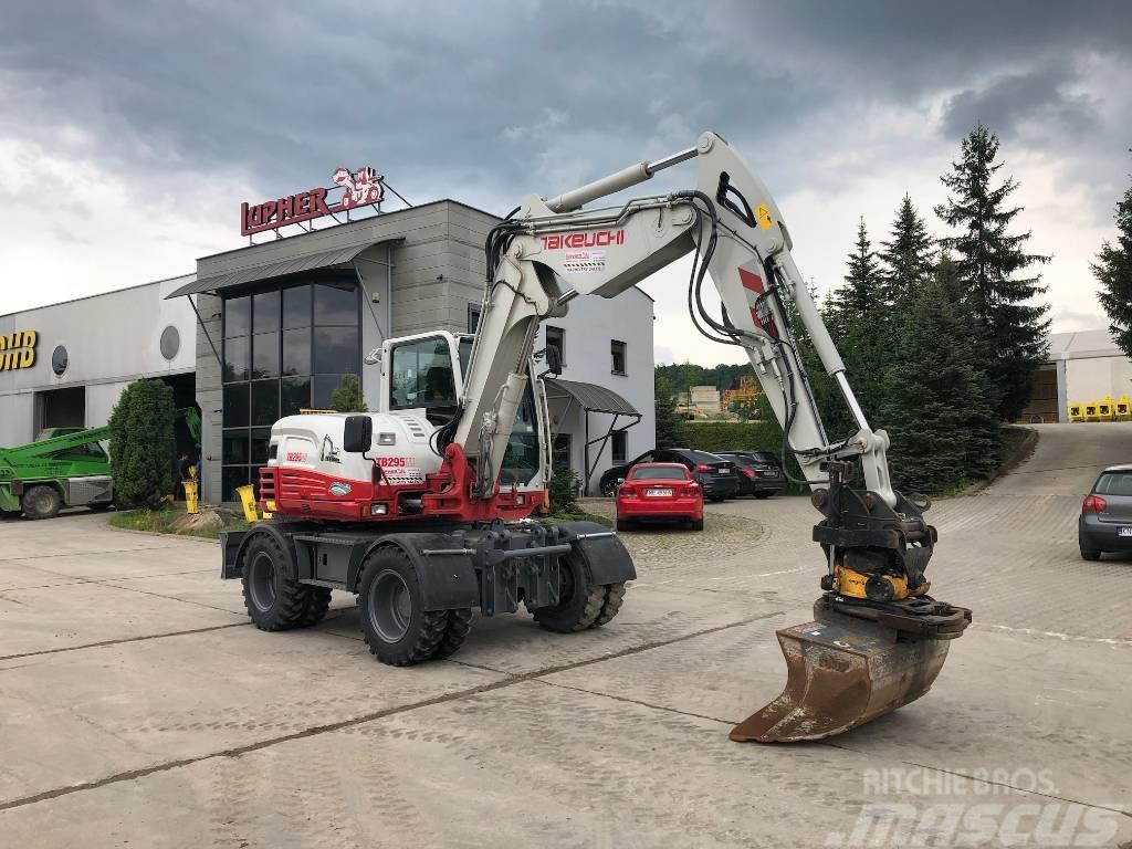 Takeuchi TB295W Excavadoras de ruedas