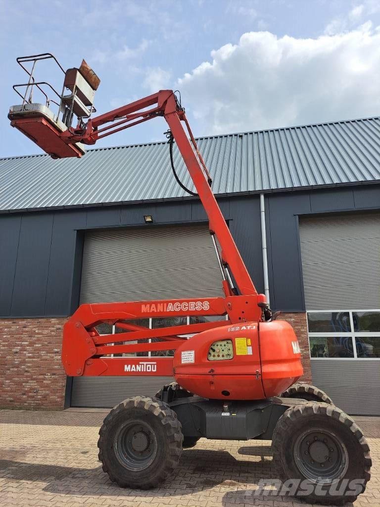 Manitou 165 ATJ Plataformas con brazo de elevación manual