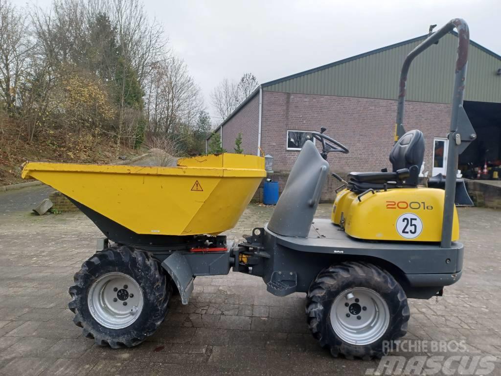 Wacker Neuson 2001 Vehículos compactos de volteo