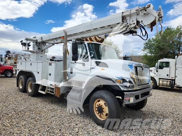 Altec D3060BTR Plataformas sobre camión