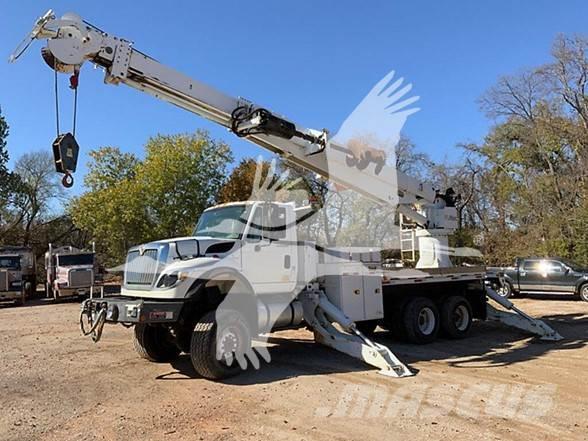 Altec DT80 Plataformas sobre camión