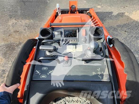 Kubota SCL1000 Otros