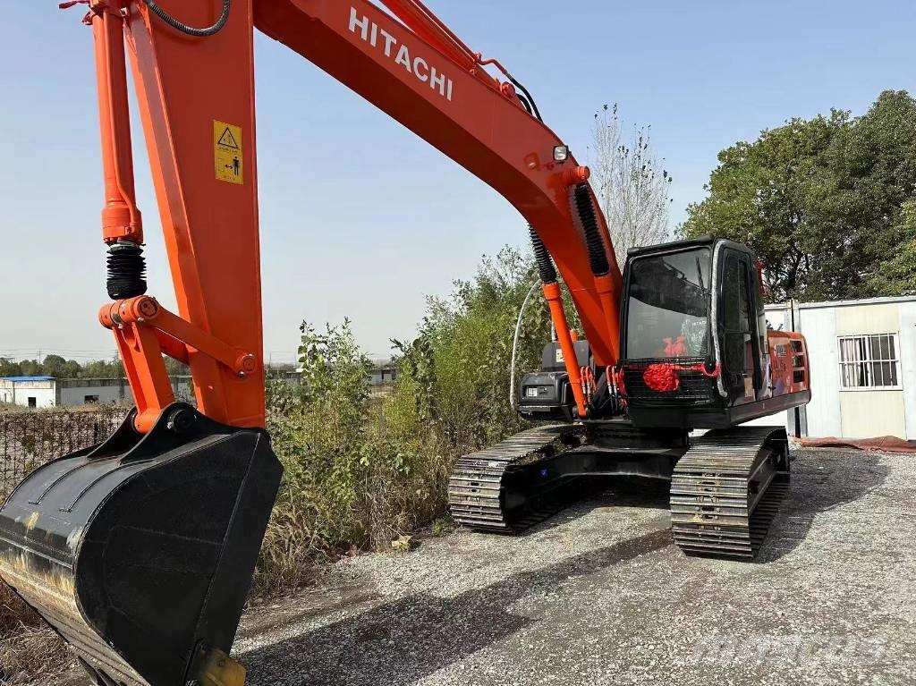 Hitachi ZX 200 Excavadoras sobre orugas