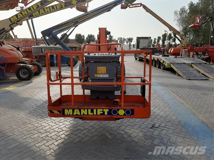 JLG 800AJ Plataformas con brazo de elevación manual