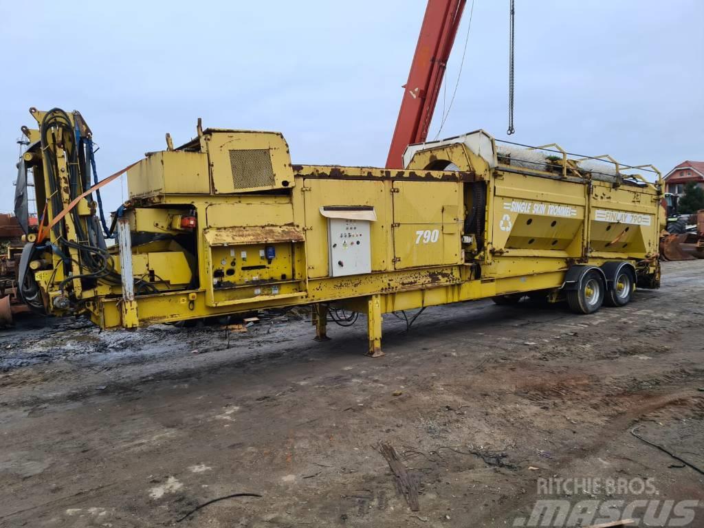 Terex Finlay 790 Maquinarias para servicios públicos