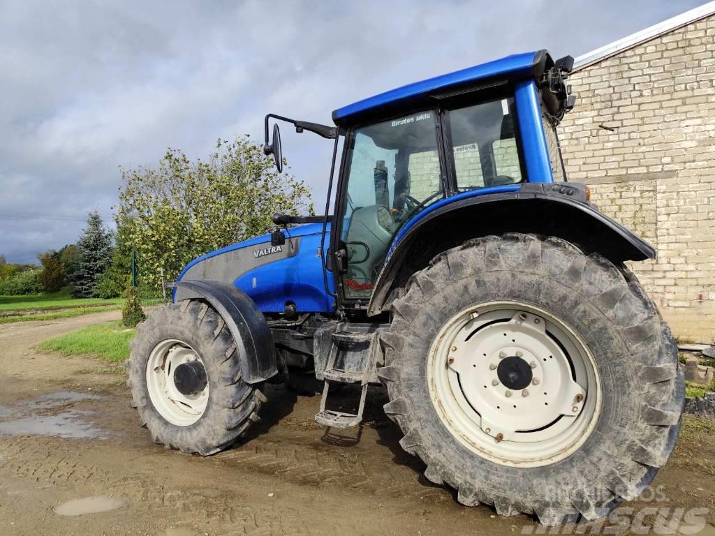 Valtra T 191 Tractores