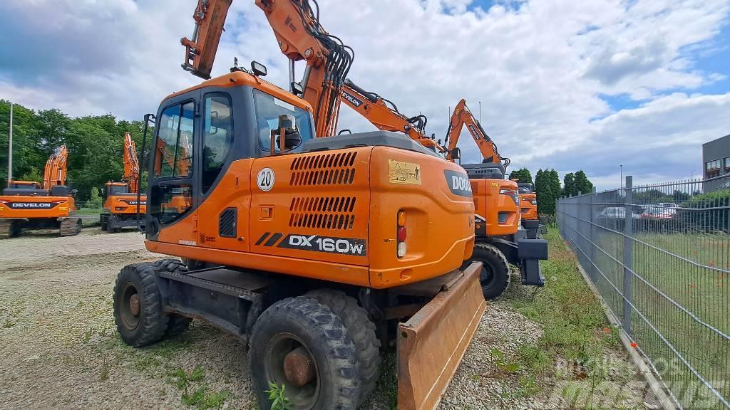 Doosan DX160W-3 Excavadoras de ruedas