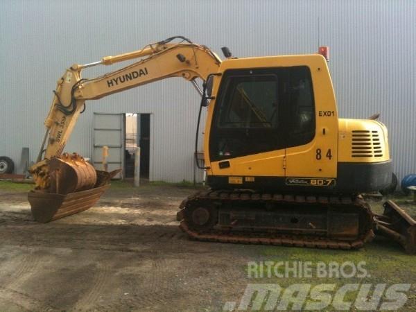 Hyundai R80-7 Excavadoras 7t - 12t