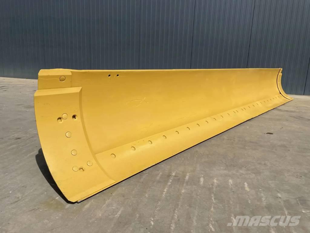 CAT 140G Moldboard Cuchillas