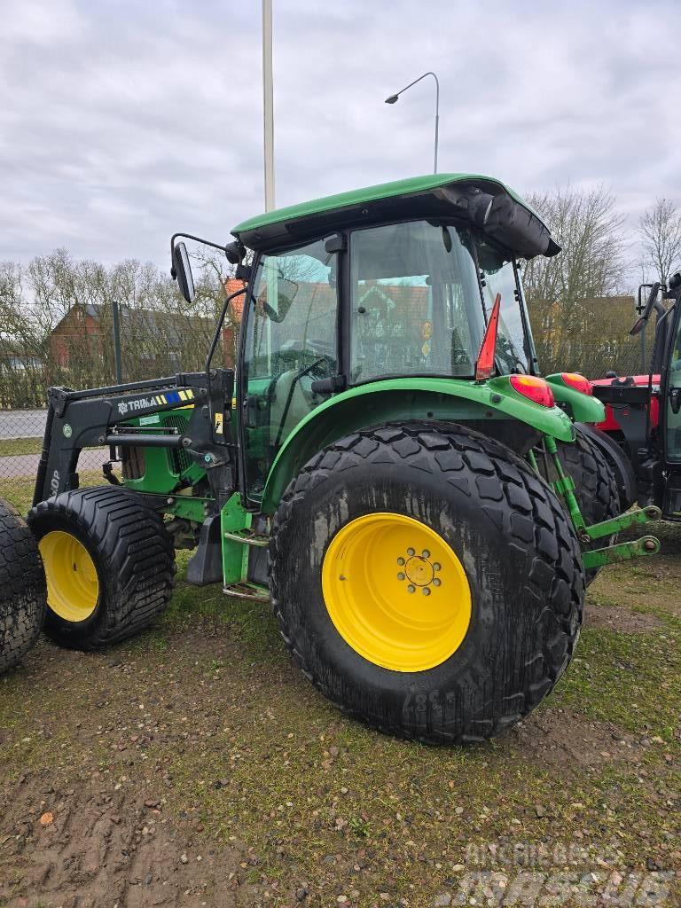 John Deere 5620 Tractores