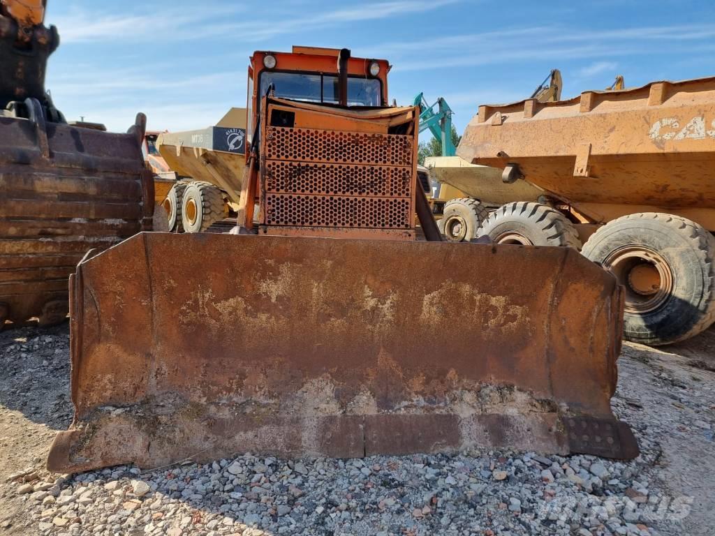 CAT B 10 Buldozer sobre oruga